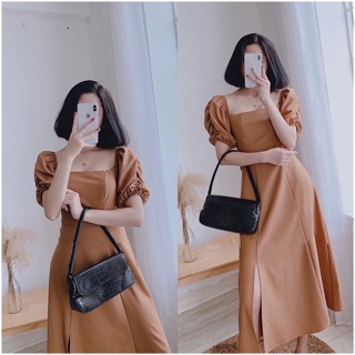 Đầm thiết kế cổ vuông