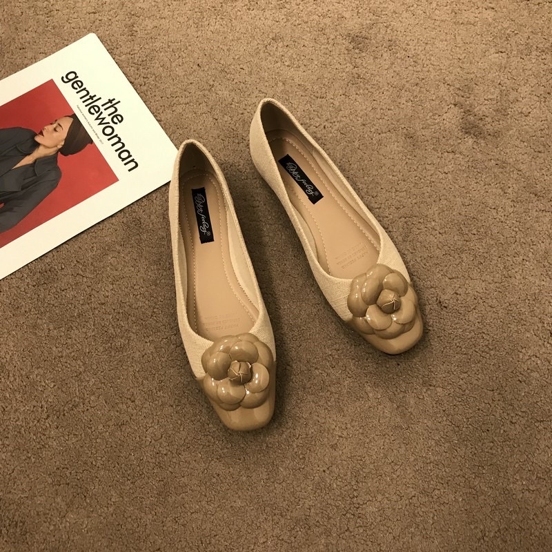 Giày búp bê bệt đính hoa trà kiểu Hàn Quốc mẫu mới 2021