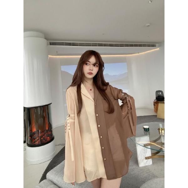 Áo sơ mi cổ chữ V hai màu tương phản độc đáo thanh lịch cho nữ eYNi