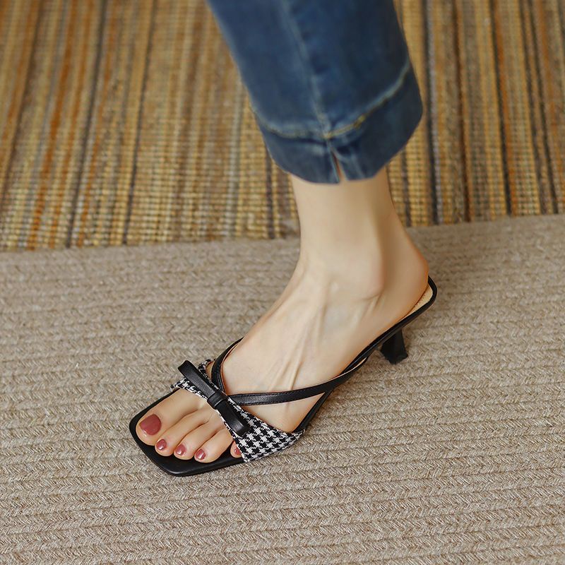 Dép Sandal Cao Gót Mũi Vuông Thời Trang Dành Cho Nữ