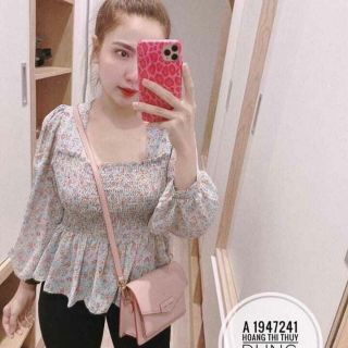 Áo nhúng cổ vuông tiểu thư