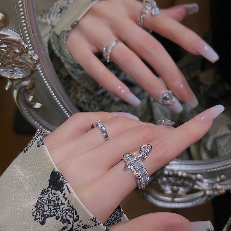 Nhẫn Đính Đá Kim Cương Nhân Tạo Hình Giọt Nước Thời Trang