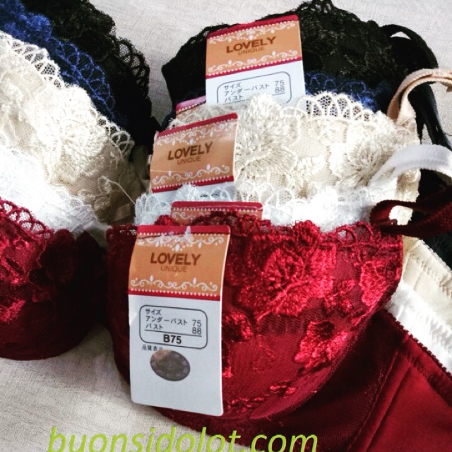 Áo ngực xuất nhật Lovely Unique loại 1