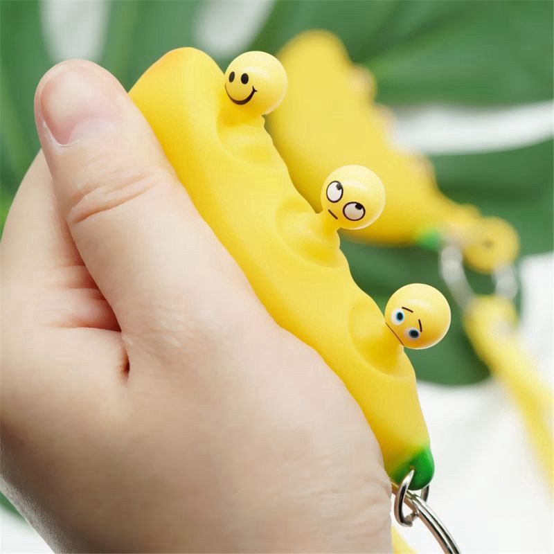 Gudetama squishy chuối bóp ra mặt cười