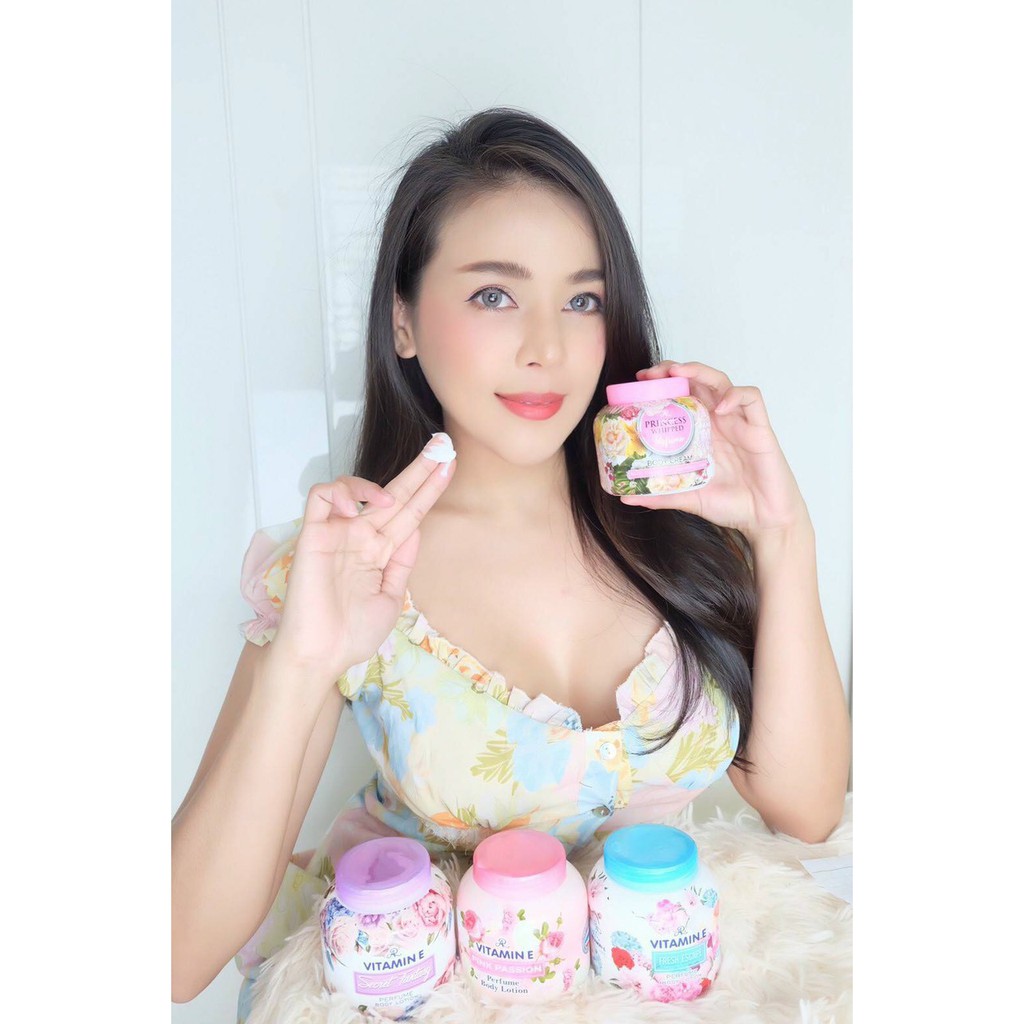 Dưỡng Thể Hương Nước Hoa AR Vitamin E PERFUME Body Lotion Thái Lan 200gram tk247