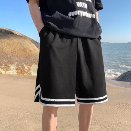 Quần đùi thể thao Unisex nam nữ phối chữ V thời trang | BigBuy360 - bigbuy360.vn