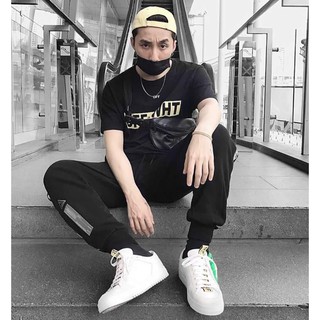 Áo thun offwhite Sơn Tùng