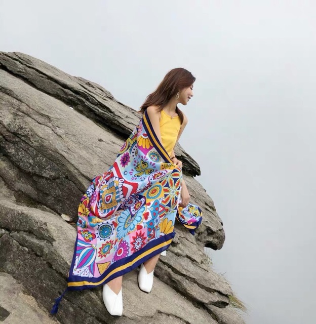 Khăn choàng du lịch biển khăn choàng boho in hoạ tiết thổ cẩm