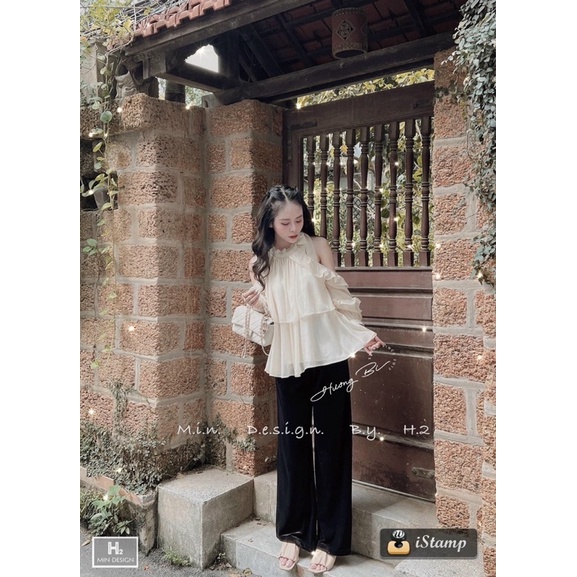 Áo sơ mi tơ bèo cổ yếm