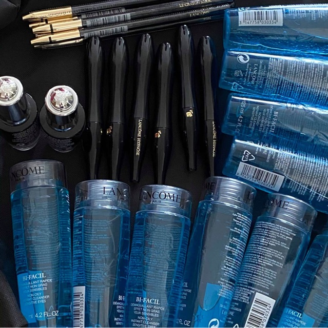 [Tách set] Bộ Mỹ phẩm dưỡng da trang điểm nước hoa LANCOME phiên bản giáng sinh 2019 | BigBuy360 - bigbuy360.vn