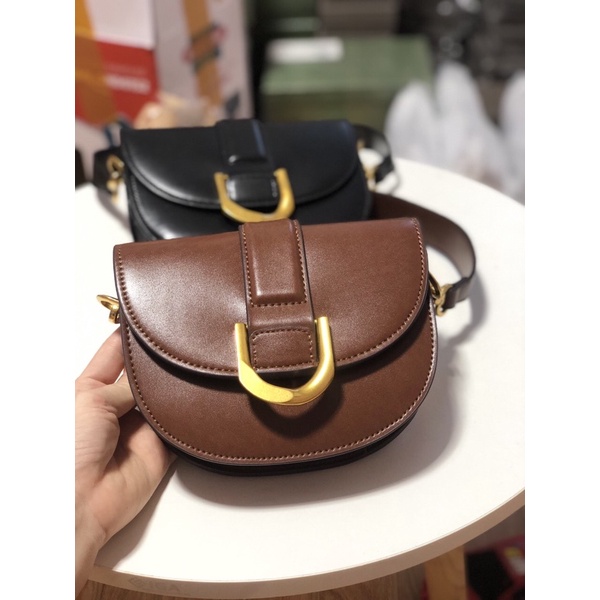 Túi xách nữ chữ CNKios quảng châu bản khóa móng ngựa hai bản dây da đeo chéo, đeo kẹp nách