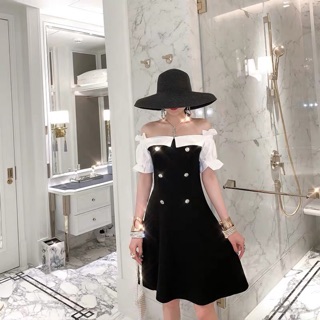 Váy ngang vai trắng đen 《size : s m l》