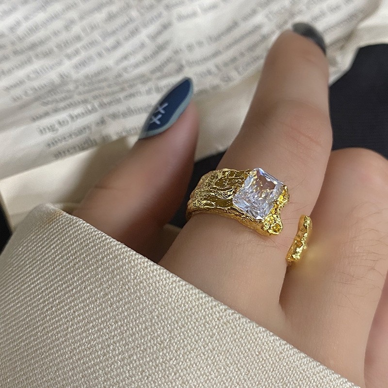 Nhẫn Hở Đính Đá Zircon Kiểu Dáng Sang Trọng Cho Nữ