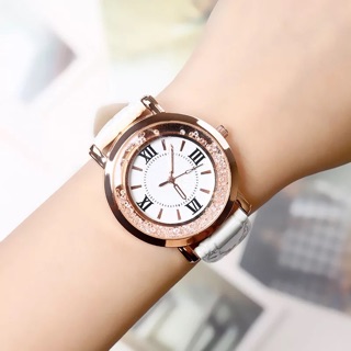 Đồng hồ số La Mã đính đá 2017