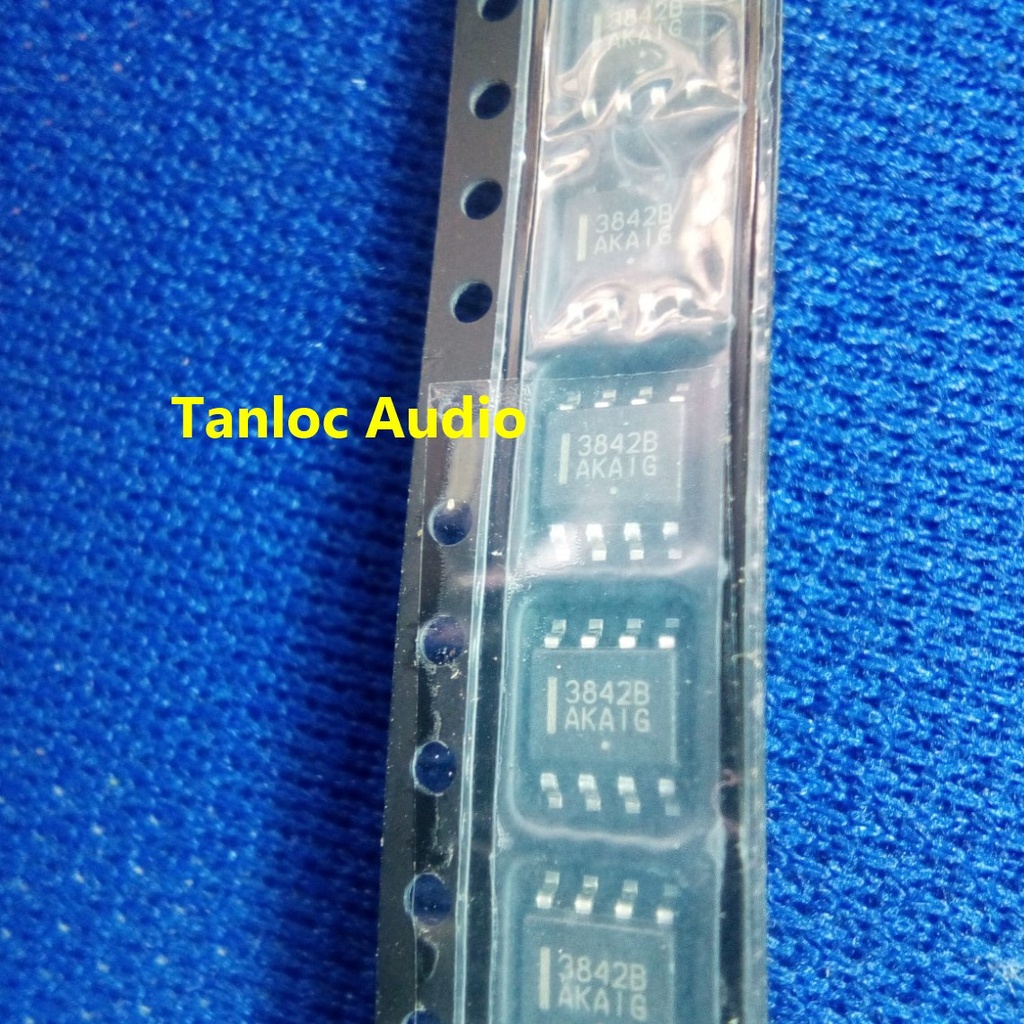IC dao động UC3842