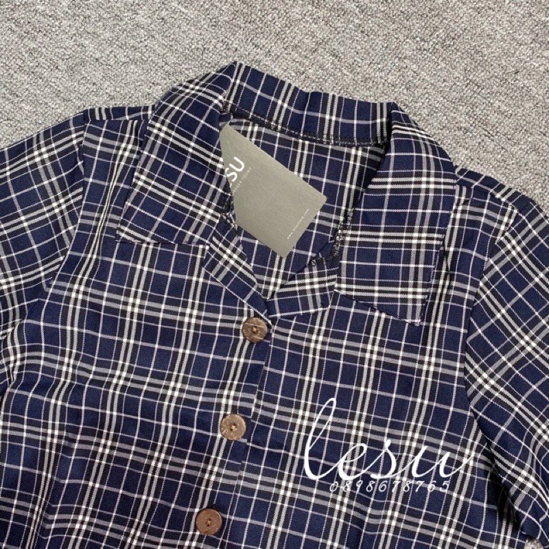 Pass set váy croptop kẻ caro