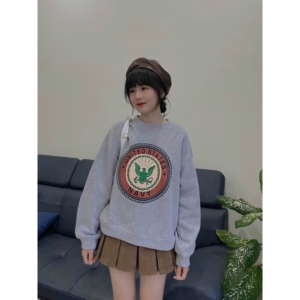 Set áo nỉ xám kèm chân váy tennis nâu có hình thật trải sàn | BigBuy360 - bigbuy360.vn