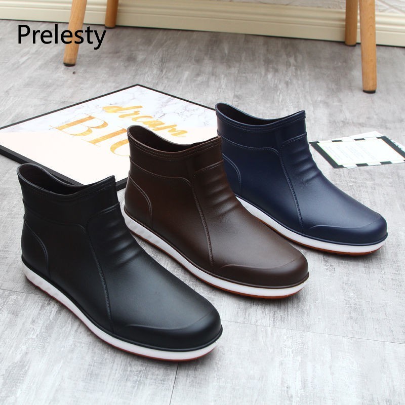 Stylish anti-slip rubber rain boots for men