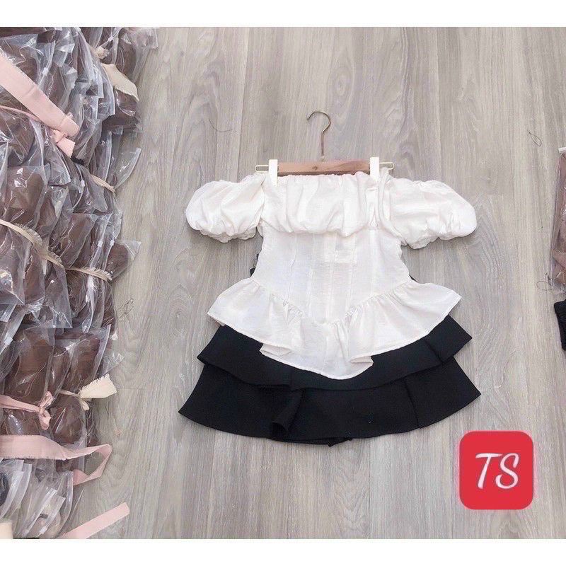 Áo trễ vai cúp ngực nhún sau viền bèo siêu hot(New022)