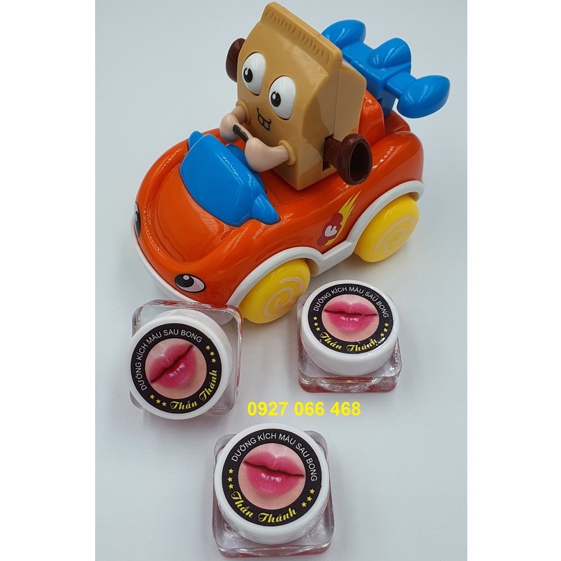 Dưỡng kích màu thần thánh cho môi sau phun xăm