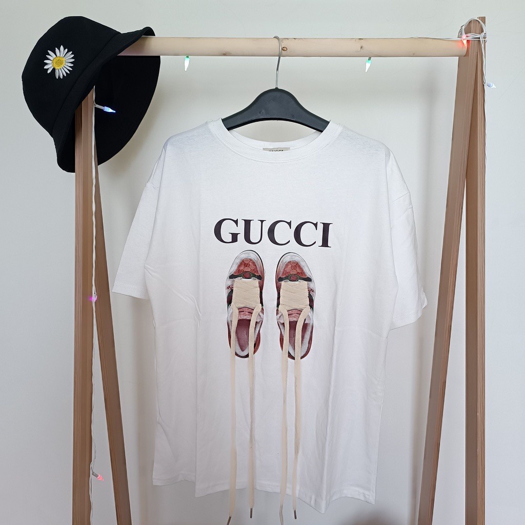 Áo phông nữ họa tiết đôi giày buộc dây thật, Áo thun Gucci Unisex chất cotton mịn thấm hút mồ hôi TTS13 | BigBuy360 - bigbuy360.vn