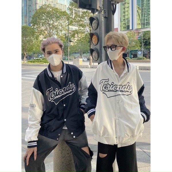 Áo Bomber 𝗙𝗥𝗘𝗘𝗦𝗛𝗜𝗣 Áo chống nắng dù nữ nam TORICN TRẮNG  nữ chính hãng unisex  hàn quốc phong cách varsity cao cấp