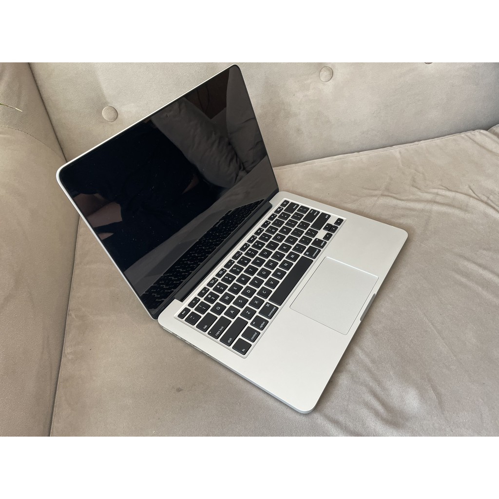 Macbook Pro 13 inch Late 2015 Core i5/ Ram 8GB/ SSD 256GB