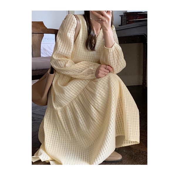 Đầm vàng babydoll dáng dài dễ thương