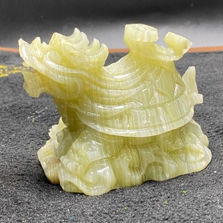 Long quy cõng gậy như ý ngọc hoàng long 10cm để bàn