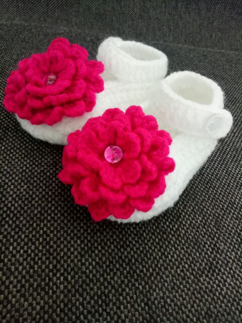 SET NÓN VÀ GIÀY LEN BÉ GÁI