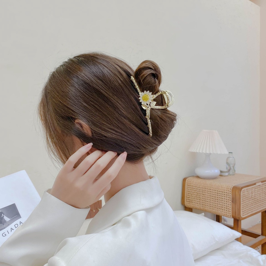 Kẹp Tóc Hình Hoa Hướng Dương Màu Vàng Bằng Kim Loại Kích Thước Lớn Phong Cách Hàn Quốc Hàng Mới Dễ Phối Đồ Đi Du Lịch