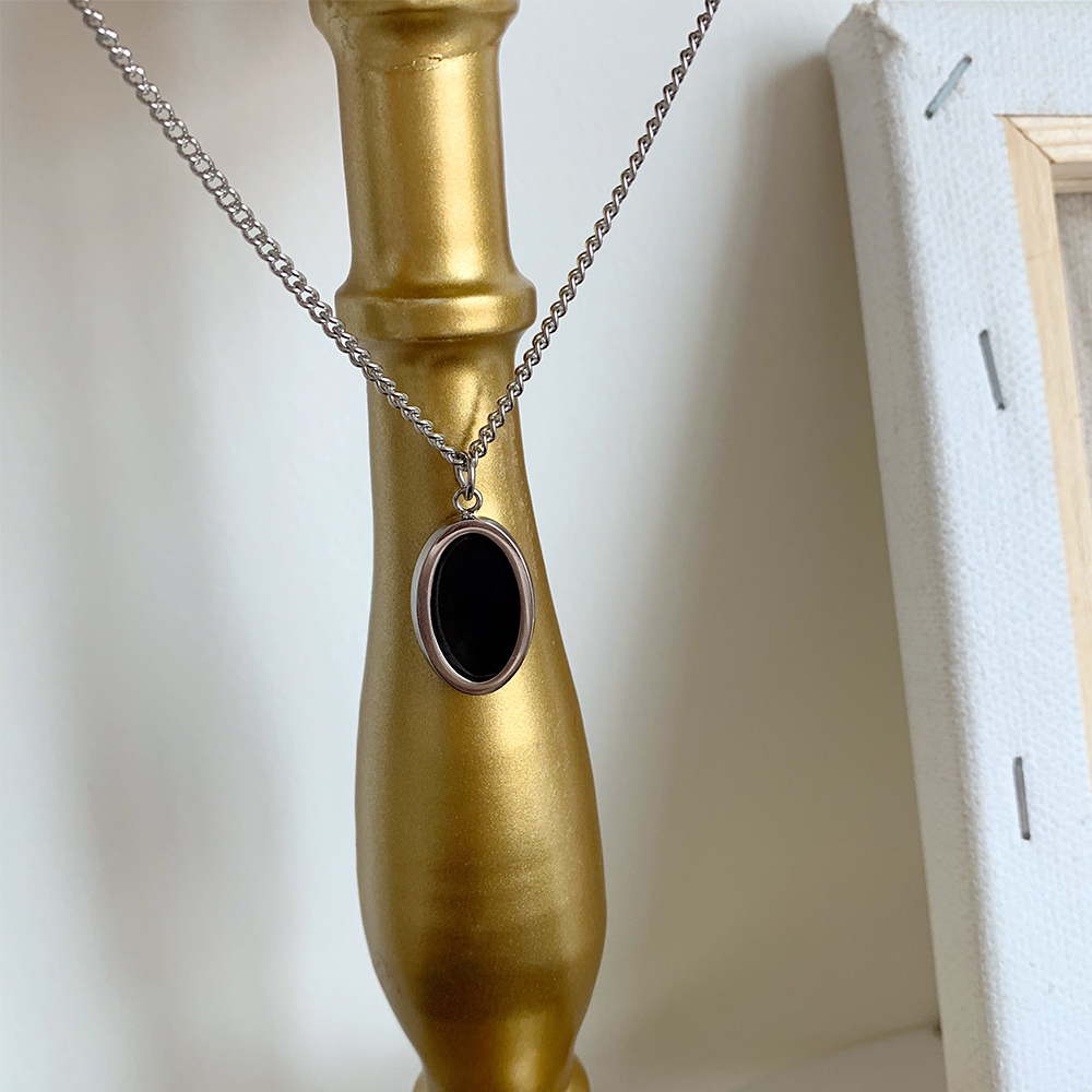 Dây chuyền 22661 phối mặt đá đen phong cách Hàn Quốc dễ phối đồ cho nam nữ