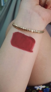 Matte lips