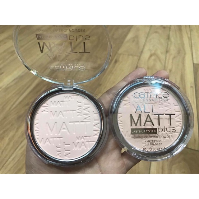 Phấn phủ kiềm dầu Catrice