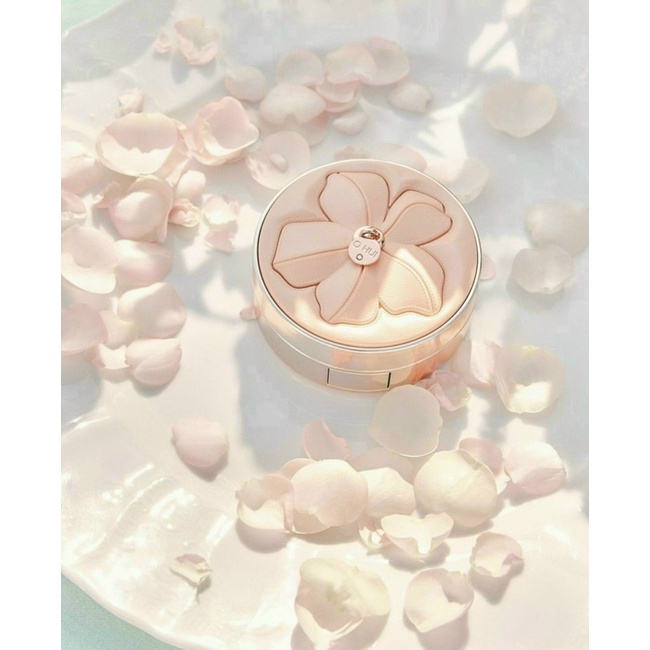 Phấn nước OHUI Ultimate Lifting Cover Cushion 3 lõi - Hàng chính hãng LG Hàn Quốc