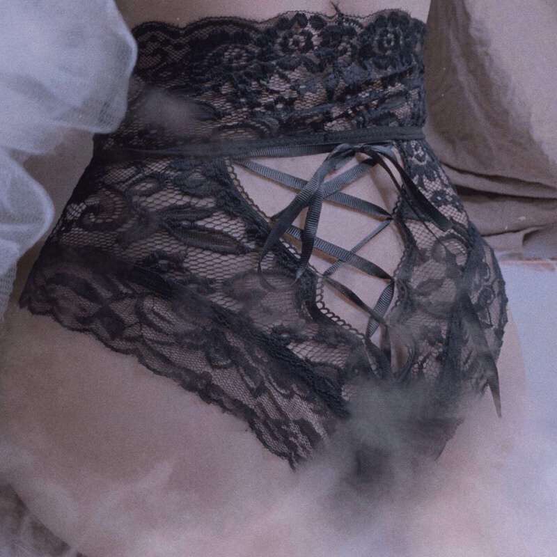 Quần lót ren lưng cao phối dây sexy | BigBuy360 - bigbuy360.vn