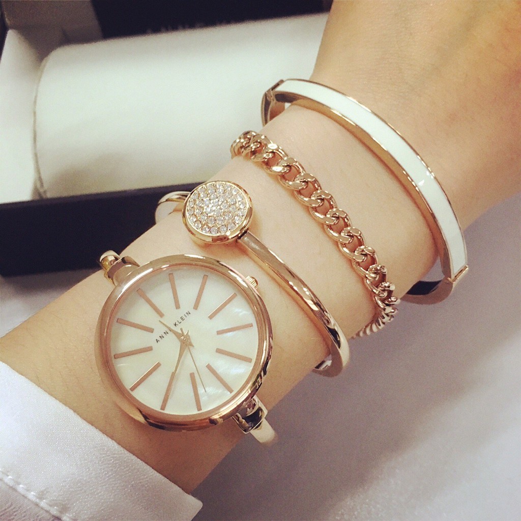 Bộ Đồng hồ Nữ Anne Klein AK/1470RGST kèm 3 vòng đeo tay dây Kim loại