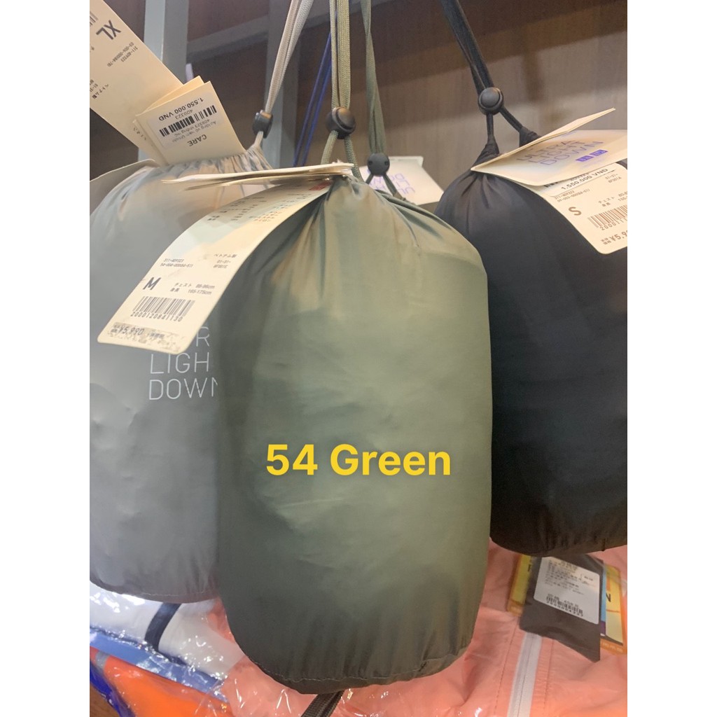 Áo lông vũ nam Uniqlo không mũ 2022