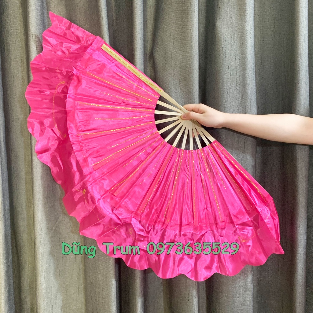 Quạt múa 1 màu nan tre phun kim tuyến cực đẹp