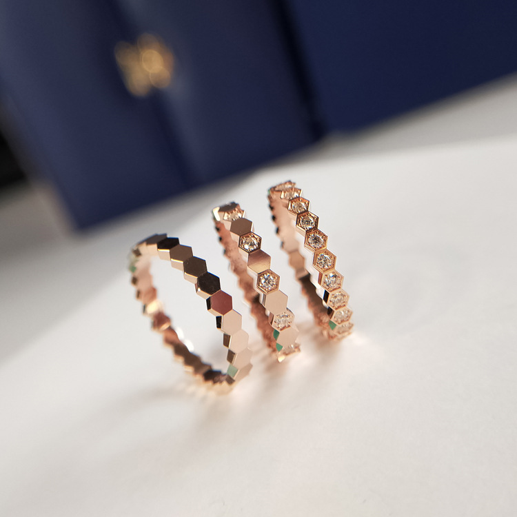 Nhẫn mạ vàng hồng 18k hình tổ ong đính đá zircon sang trọng thời trang