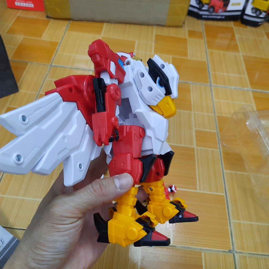 Mô hình miniforce mùa 4 Robot chiến Binh Thú đại bàng Hawk và siêu nhân Sammy đồ chơi trẻ em