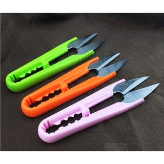 Kéo bấm chỉ thừa tranh thêu chữ thập K04
