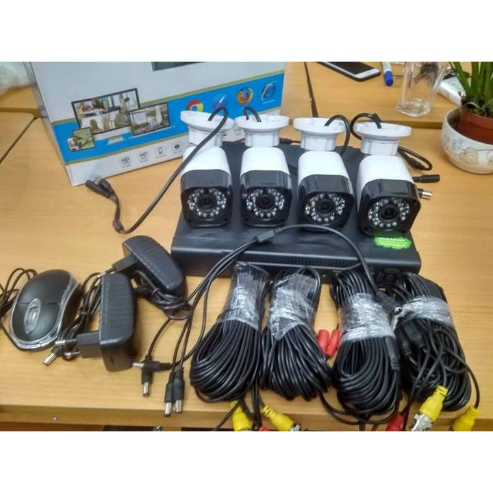 Bộ camera  AHD chất lượng 1080P kèm đầu ghi hình | BigBuy360 - bigbuy360.vn