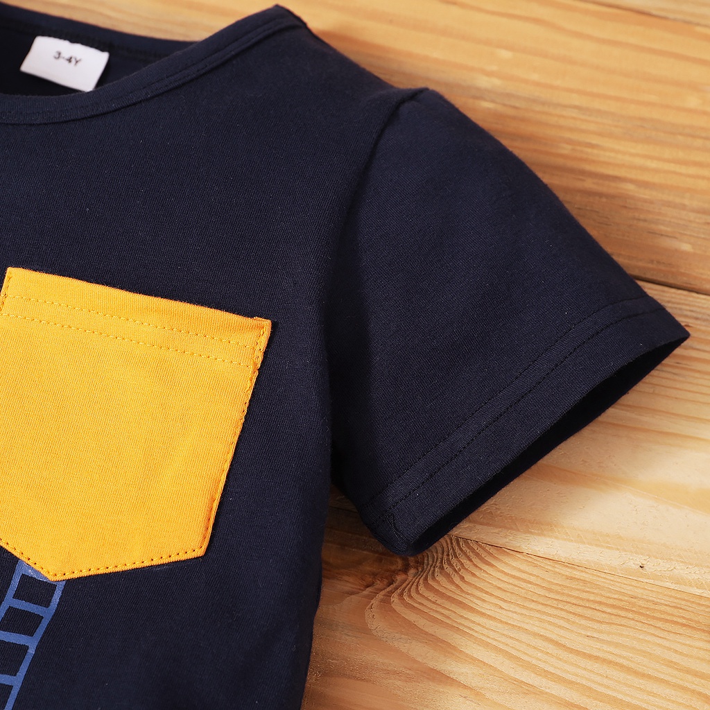 Bộ đồ thể thao Mikrdoo 2 món gồm áo tay ngắn phối họa tiết xe và quần short thời trang hè cho bé trai từ 1-6 tuổi