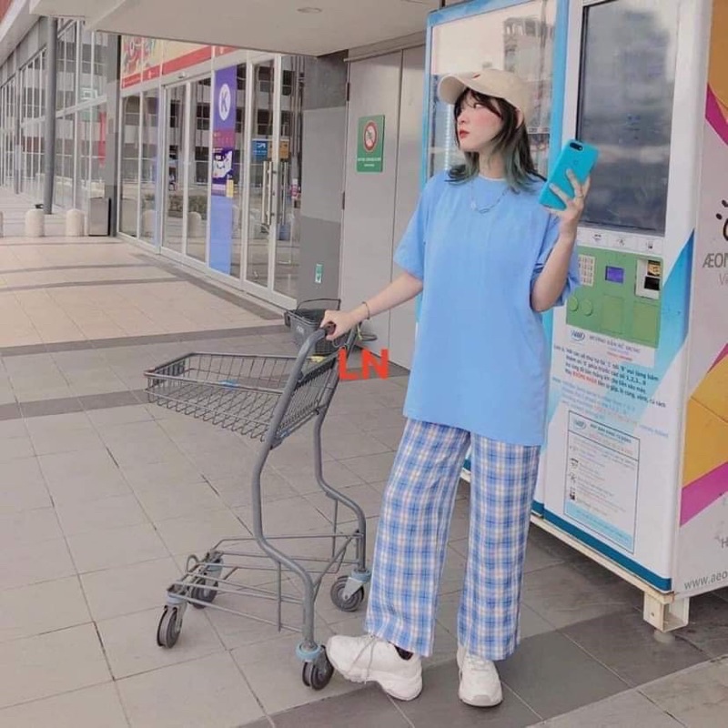 Sét áo thụng trơn + quần kẻ xanh