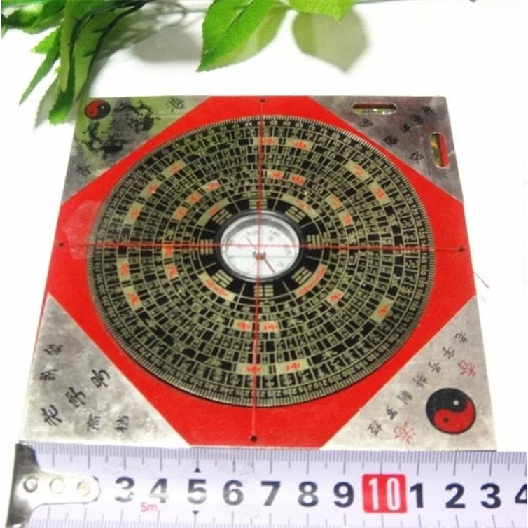 La bàn tích hợp la bàn bằng gỗ