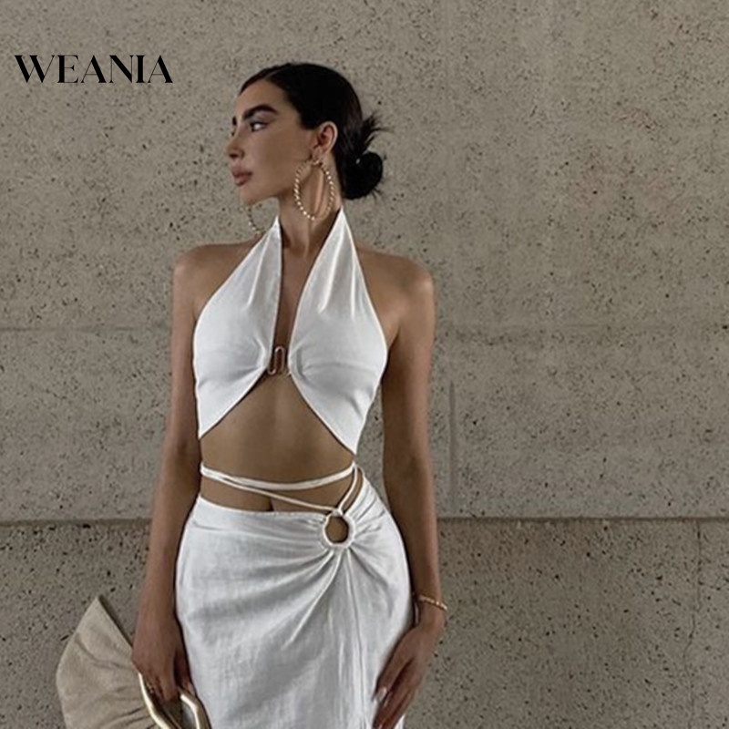 Áo Tank Top Cổ Chữ V Thiết Kế Hở Lưng Quyến Rũ