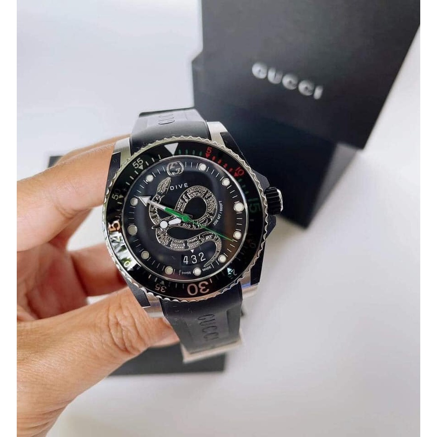 Đồng Hồ Nam Gucci Dive Watch 40mm YA136323