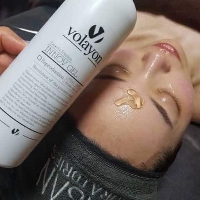 Kem dưỡng ẩm cao cấp gel dưỡng tái sinh phục hồi da hư tổn do mụn sau phi kim Volayon innov gel