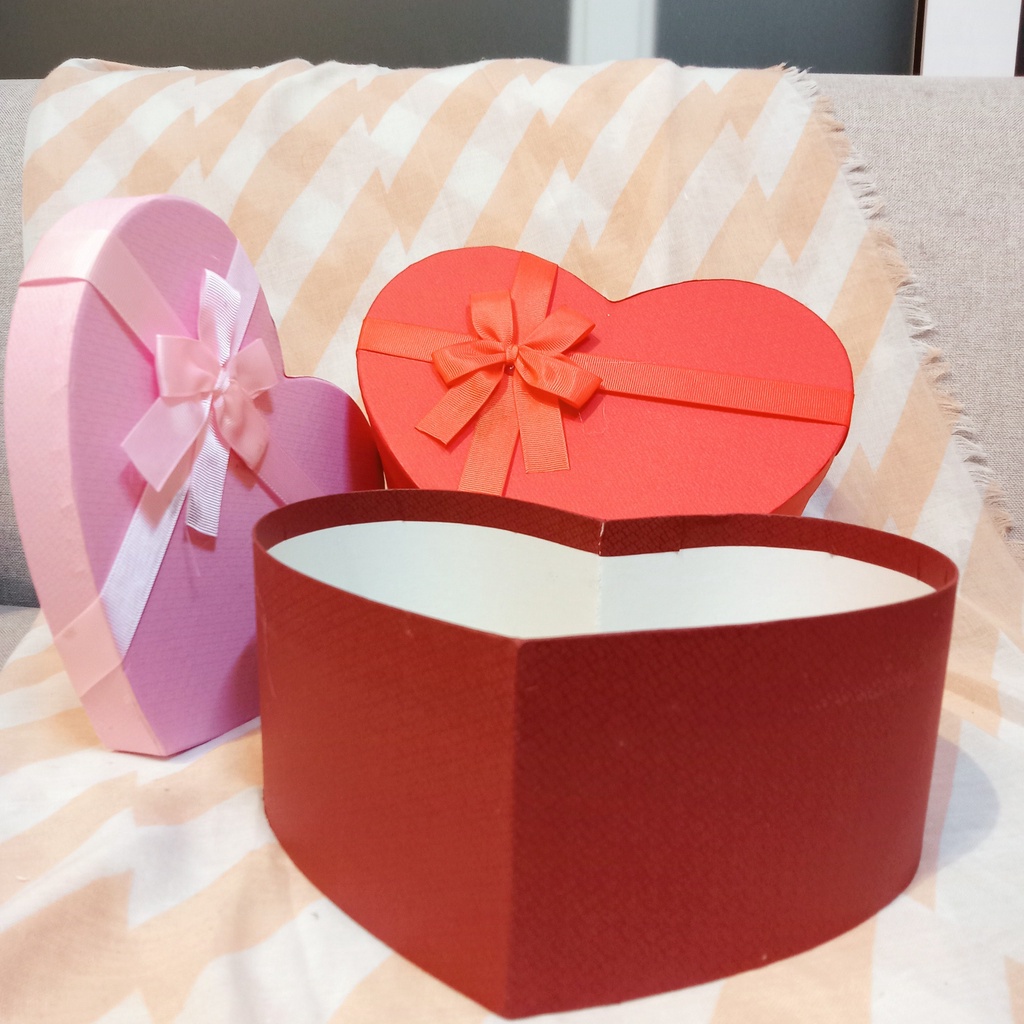 (26x9cm) Hộp quà tặng hình TRÁI TIM thường đựng quà tặng bạn trai, gái, quà tặng valentine, sinh nhật